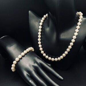 Vintage Hand-Knotted Mid Century Glass Pearl Necklace & Bracelet Set